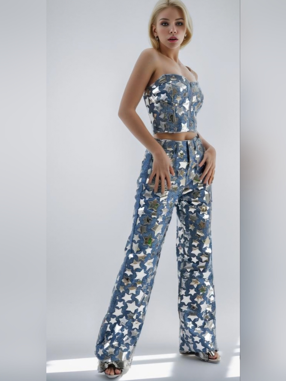 Cape Robbin Stargirl High-Waisted Wide Leg Jeans Silver Star Patch -Size L NEW